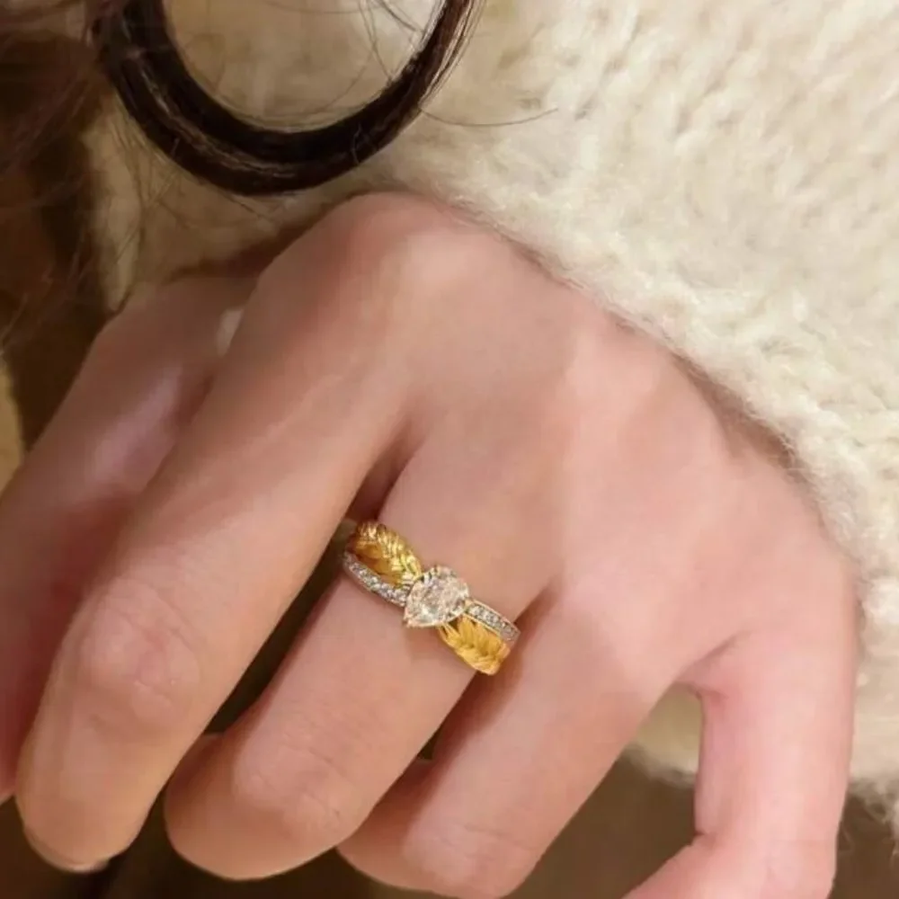 Vintage style ring N724